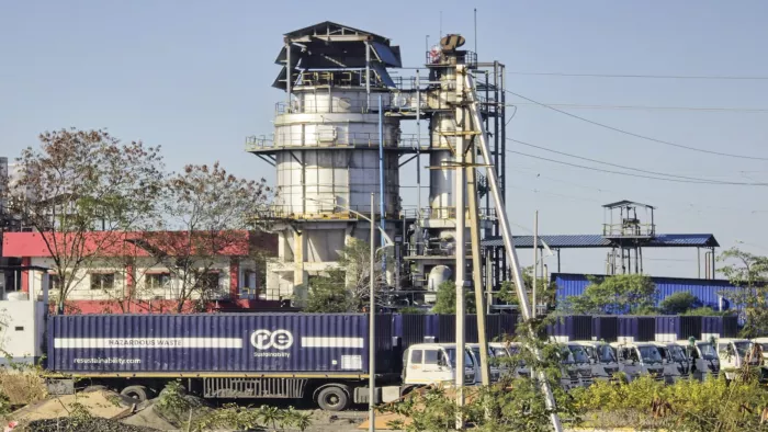 हरीले कचरे के निपटान पर कार्रवाई करने के लिए राज्य सरकार को मिला 6 हफ्तों का समय। (फोटो- पीटीआई)
