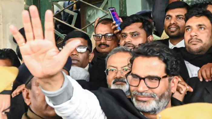 जेल से बाहर आए प्रशांत किशोर। फोटो- एएनआई