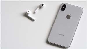 Amazon Sale On iPhone Cover Image Source: Pexels