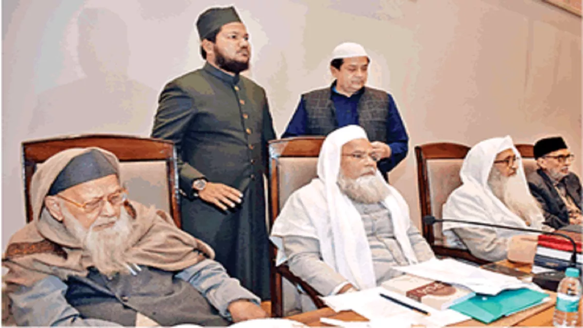 UP: 'मुसलमान हाथ में न लें कानून', मुस्लिम पर्सनल ला बोर्ड की बैठक में की गई अपील