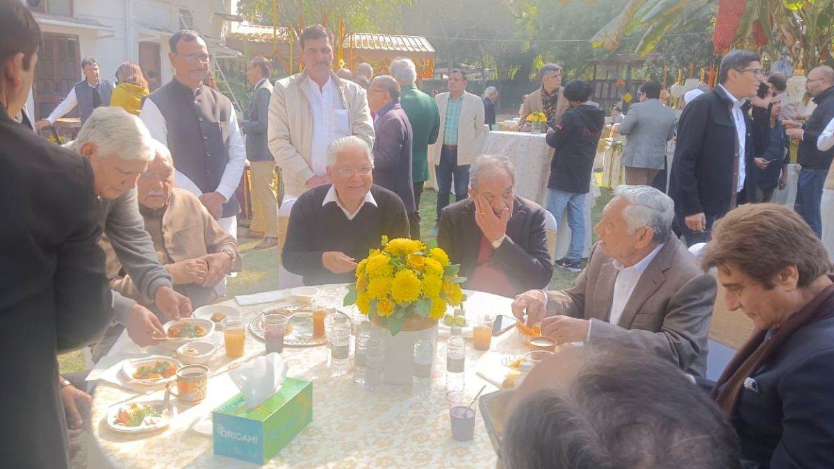 https://www.jagranimages.com/images/newimg/06022024/06_02_2024-hudda_house_lunch_23646845.jpg