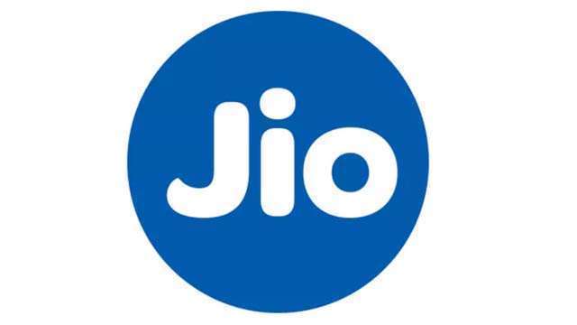 टेलीकॉम कंपनी रिलायंस जियो की फोटो दैनिक जागरण की है