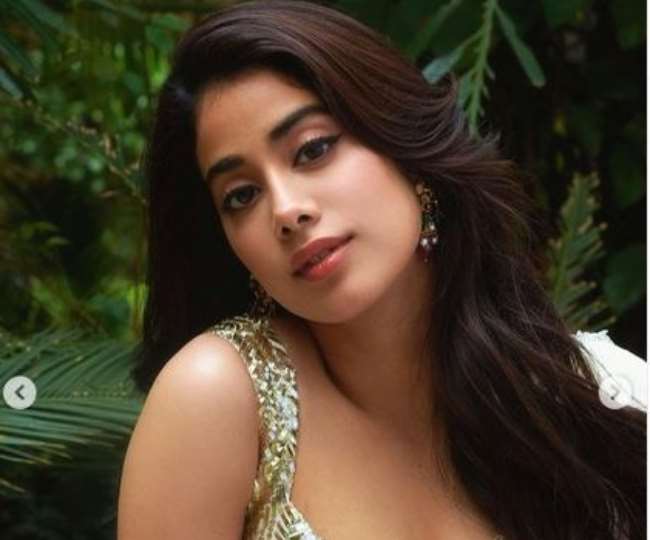 happy birthday janhvi kapoor when actress said i love you to his friend after special birthday wish users started giving greetings