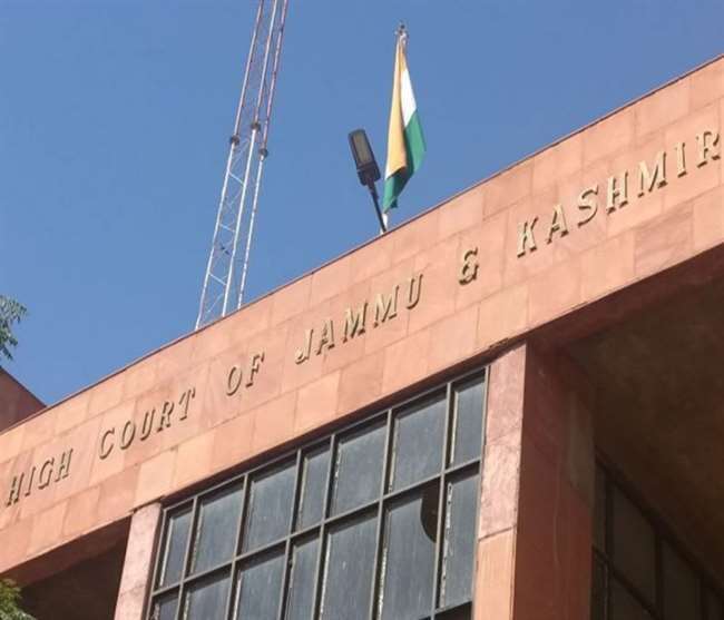 JK High Court जेएंडके हाई कोर्ट बार एसोसिएशन की नई टीम के लिए 24