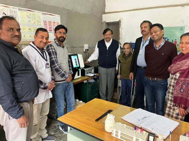 iol presents two cell counters to civil hospital barnala