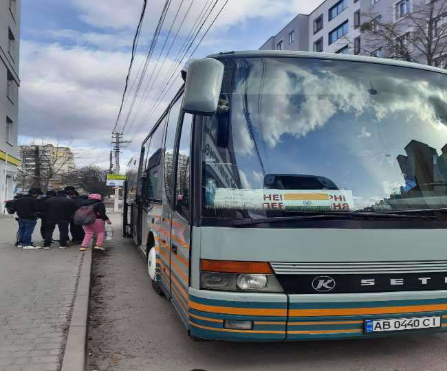 यूक्रेन से लौटे छात्रों ने बयां की अपनी परेशानी