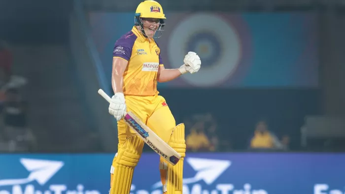 Grace Harris innings vs Gujarat Giants: ग्रेस हैरिस ने तूफानी पारी खेली
