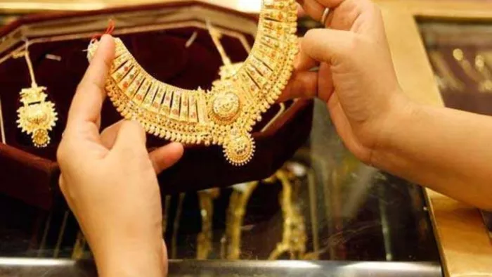 Gold Silver Price Today: सोना- चांदी की नई कीमतें हुईं जारी