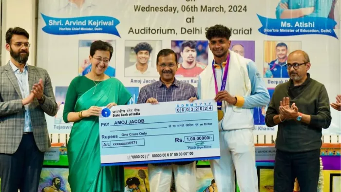 एशियन गेम्स में मेडल जीतने वाले दिल्ली के 11 खिलाड़ी सम्मानित