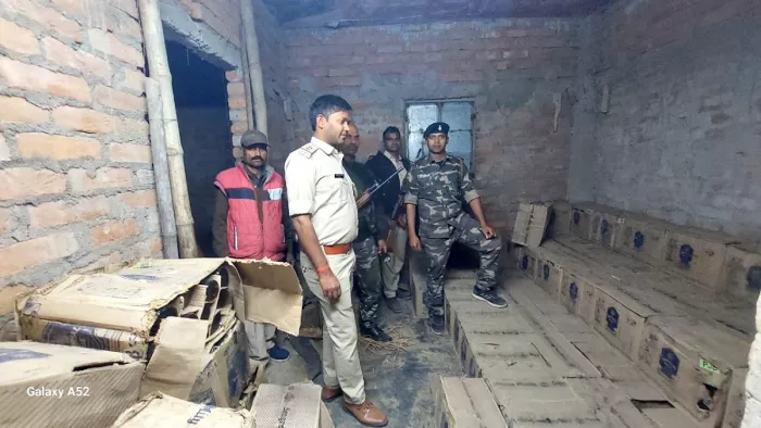 पतना में 50 लाख की विदेशी शराब बरामद।