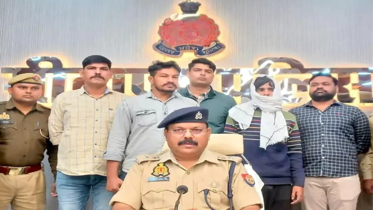 Sitapur News: पिता ही निकला बेटी का हत्यारा, गला दबाकर सरसों के खेत में छुपाया था शव; ऐसे हुआ पुलिस को शक