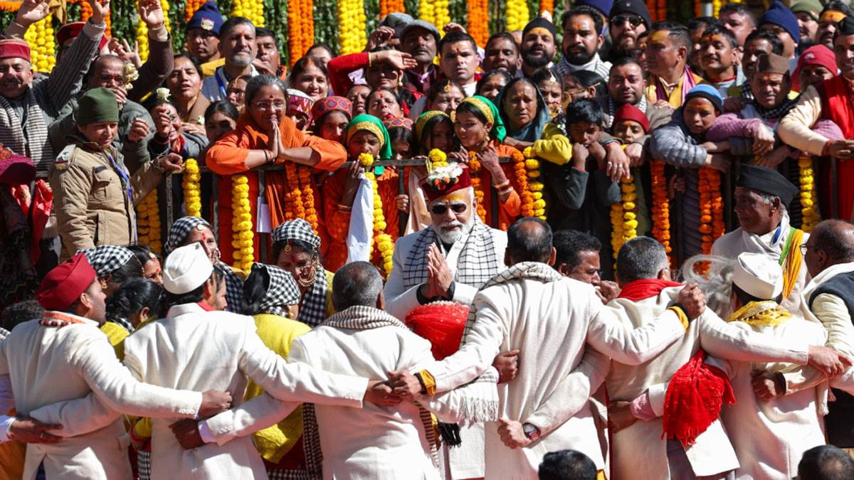 pm modi uttarakhand visit pm modi becomes first prime minister to visit mukhimath