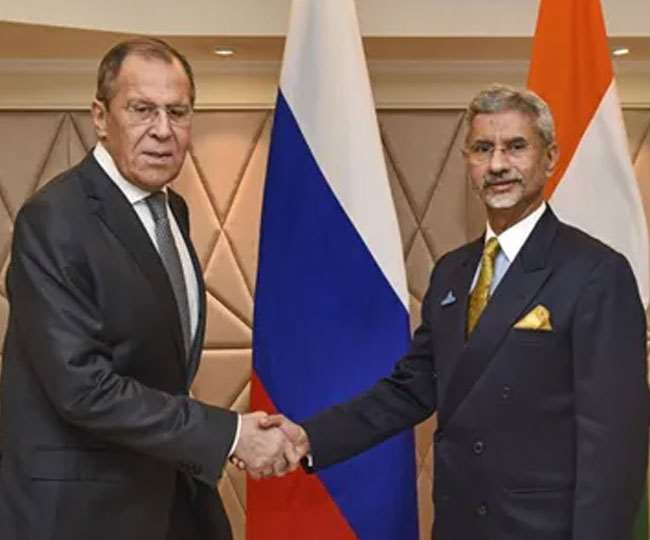 https://www.jagranimages.com/images/newimg/06042021/06_04_2021-indorussia6_21534080.jpg