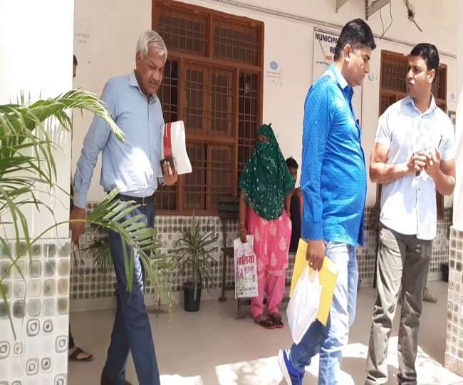 स्टेट विजिलेंस ब्यूरो से आई टीम ने रिकार्ड को लिया कब्जे में, कभी भी हो सकती है गिरफ्तारी
