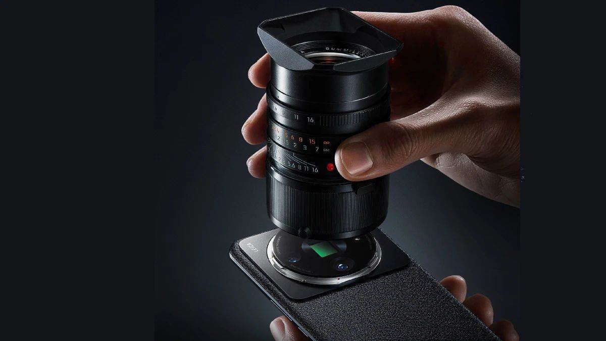 https://www.jagranimages.com/images/newimg/06042023/06_04_2023-xiaomi_13_ultra__23378172.jpg