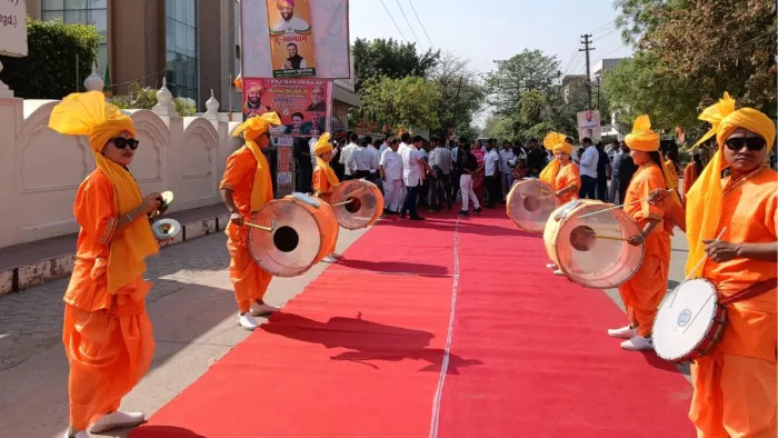 बीजेपी स्थापना दिवस के मौके पर सजा मुख्यालय (फरीदाबाद)। जागरण