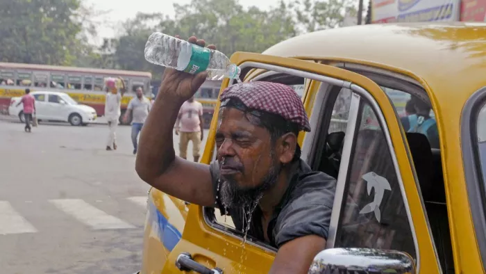 मौसम विभाग ने Heatwave का अलर्ट किया जारी (Image: ANI)