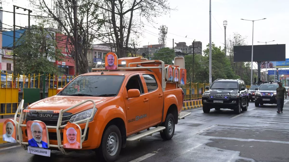 PM Modi Rally: भगवा रंग की जीप में सवार होंगे पीएम मोदी, यूपी के इस शहर में करेंगे रोड शो; चुनाव प्रचार को देंगे धार