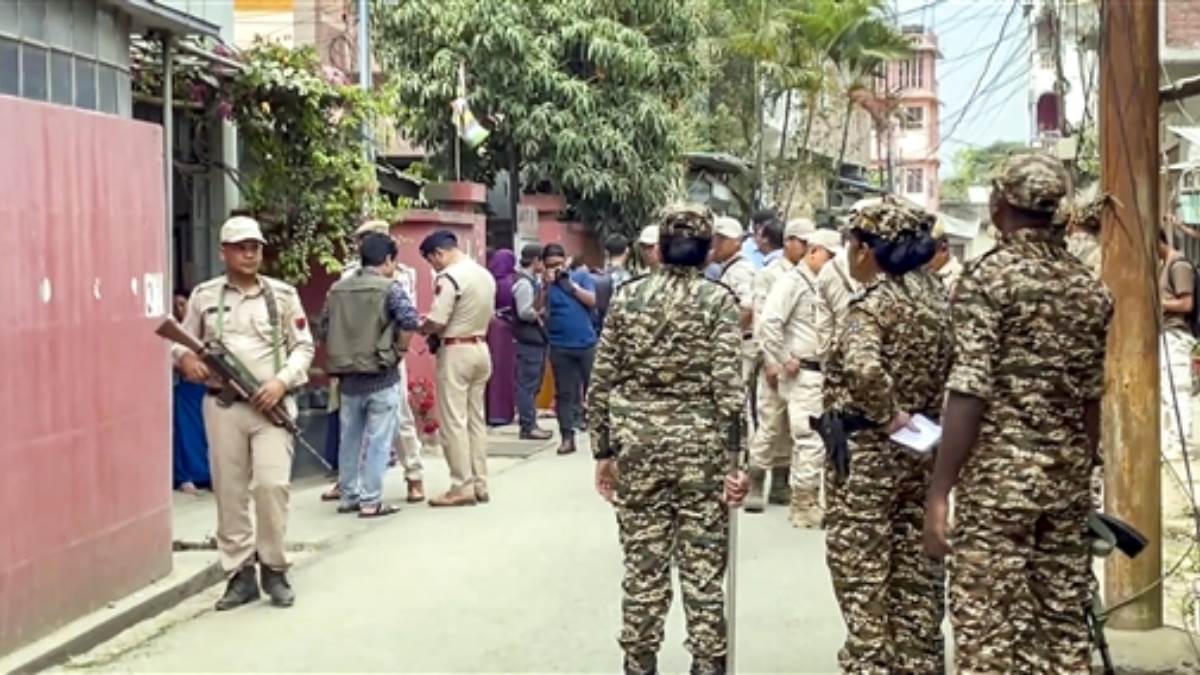 https://www.jagranimages.com/images/newimg/06042025/06_04_2025-manipur_23912794.jpg