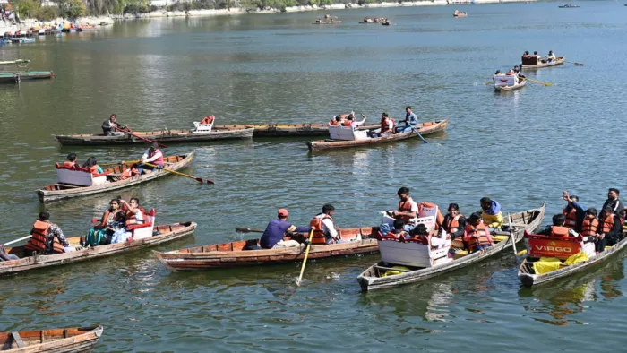 Nainital Hotel Booking: नैनीताल में होटल बुकिंग के नाम पर साइबर ठगी का खतरा। जागरण आर्काइव