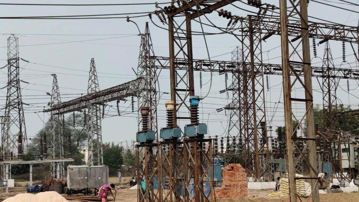https://www.jagranimages.com/images/newimg/06042025/06_04_2025-sub_station_23913106.jpg
