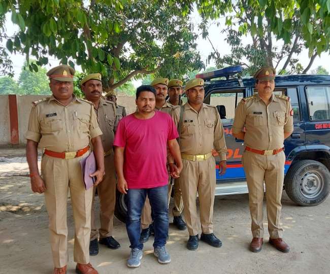 lucknow 25 thousand rewardee arrested in police encounter in hardoi