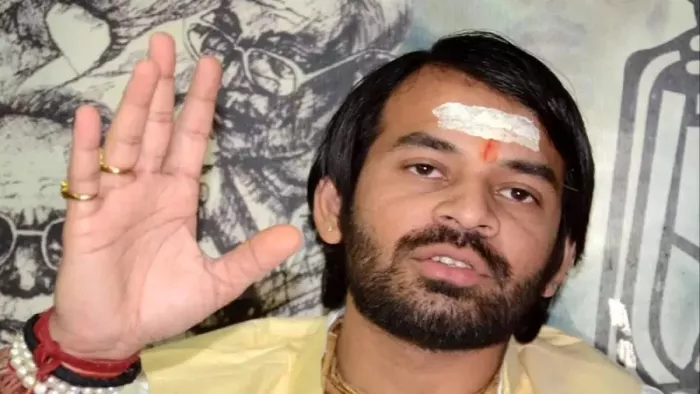 तेज प्रताप यादव ने पीएम मोदी पर बोला हमला