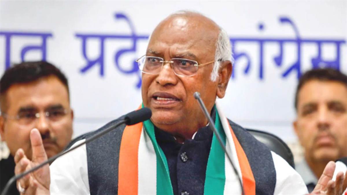 pahalgam attack pm modi received intelligence report three days before terror attack kharge big claim
