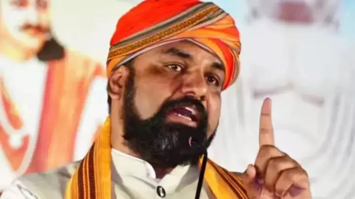 आरजेडी में साढ़े पांच मुख्यमंत्री, एनडीए में सिर्फ नीतीश : सम्राट