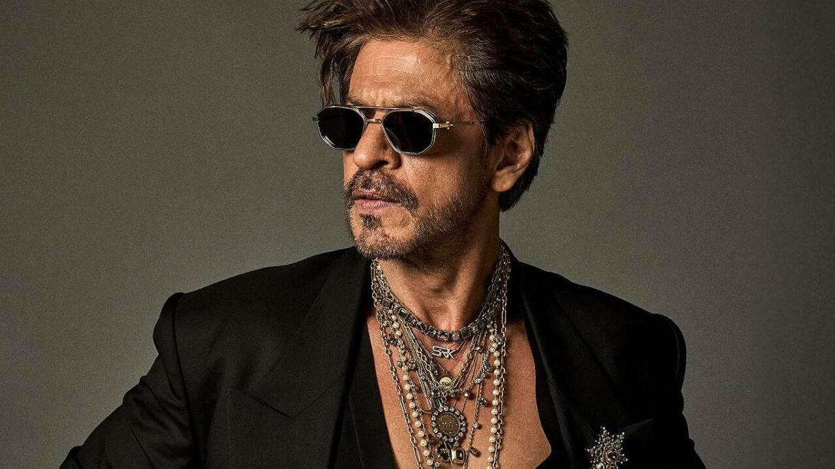 https://www.jagranimages.com/images/newimg/06052025/06_05_2025-shah_rukh_khan_met_gala_2025_23932182.jpg