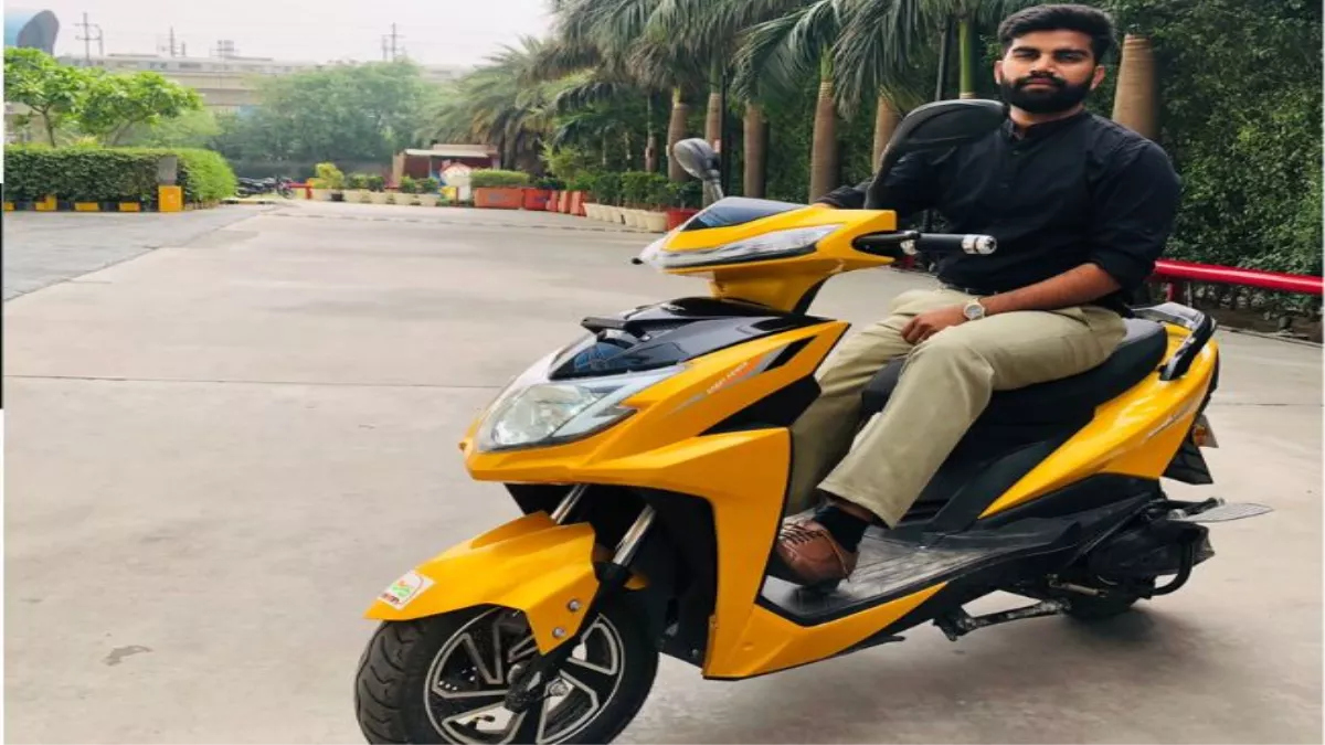 AMO Jaunty Plus Review: सिर्फ चार घंटे में हो जाती फुल चार्ज, इस इलेक्ट्रिक स्कूटर को खरीदना कितना फायदे का सौदा?