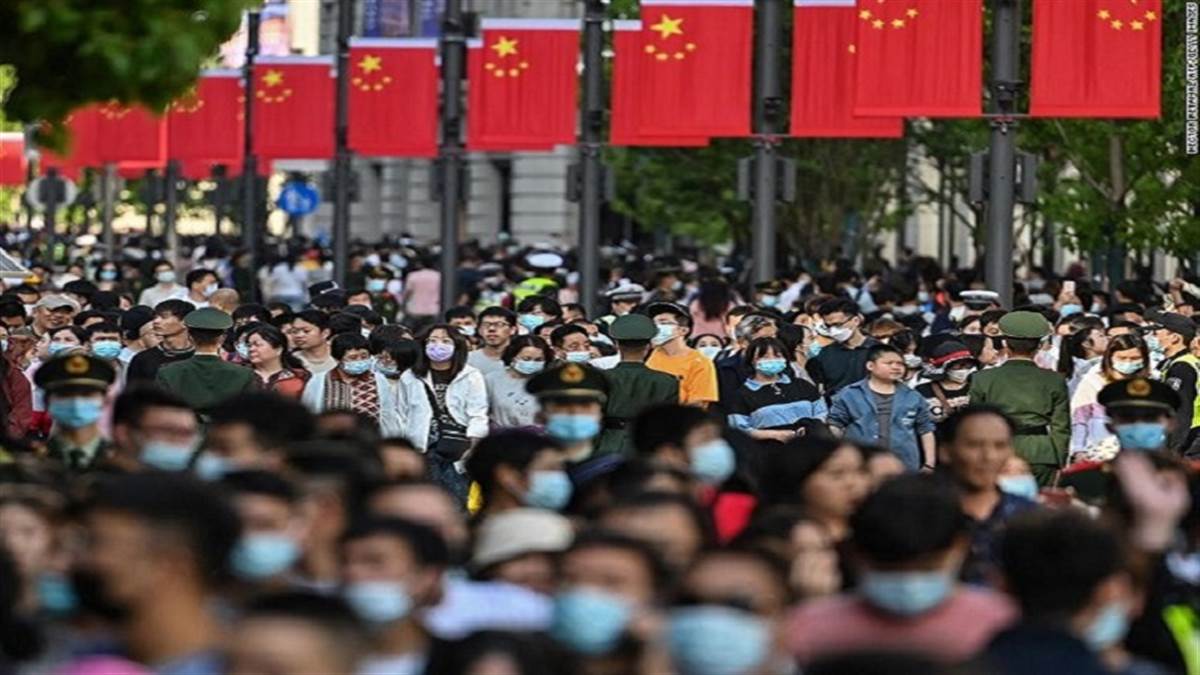China Population Crisis: चीन का अनुमान से कहीं ज्यादा खराब है जनसंख्या संकट, विशेषज्ञों ने रिपोर्ट में किया दावा