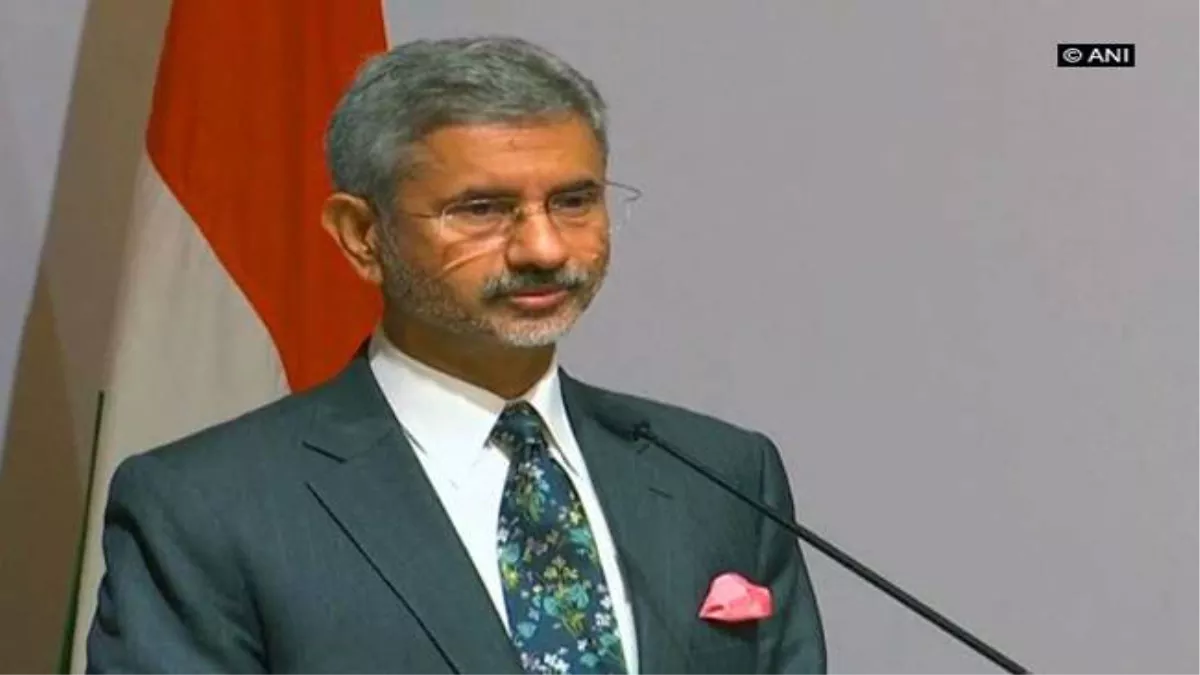 Jaishankar two-nation Tour: चेक गणराज्य के अपने समकक्ष से मिले जयशंकर; द्विपक्षीय संबंधों, यूक्रेन युद्ध समेत भारत प्रशांत क्षेत्र पर चर्चा