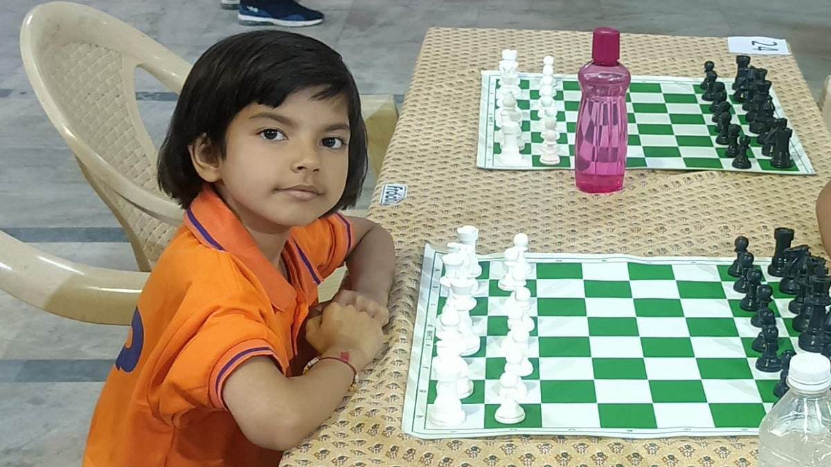 https://www.jagranimages.com/images/newimg/06062023/06_06_2023-anupriya_yadav_chess_23433547_105012651.jpg