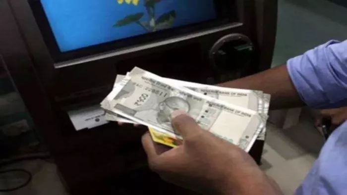 bank of baroda customers can use upi for cash withdrawl at bank atm