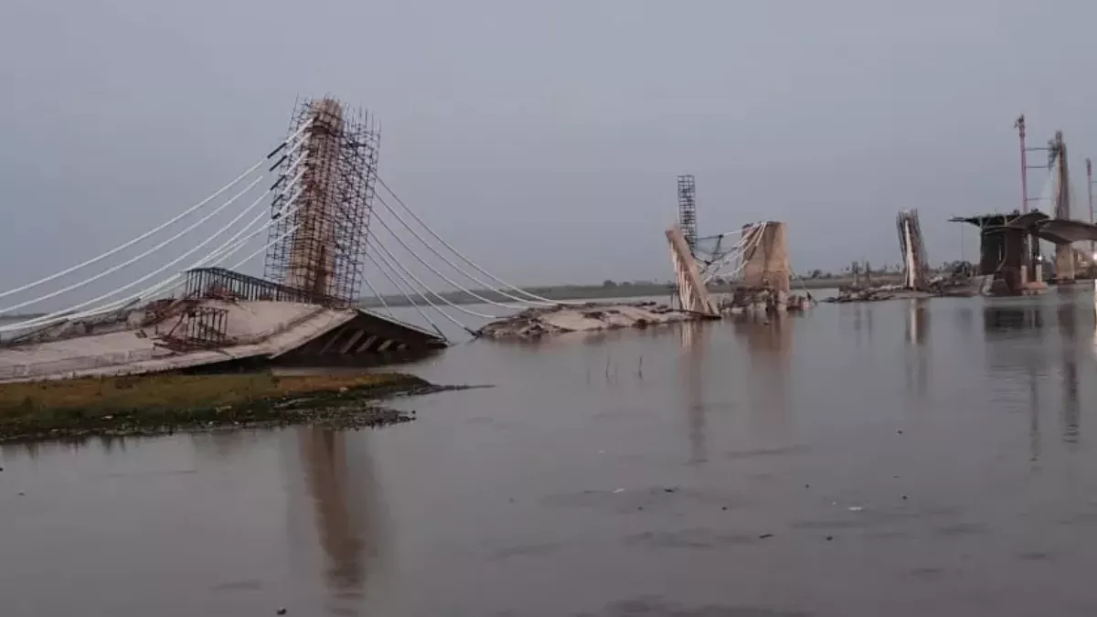 Bridge Collapse: जब डिजाइन ही गलत थी तो पुल बनाने की मंजूरी कैसे मिली, अब अथॉरिटी इंजीनियर पर उठे सवाल