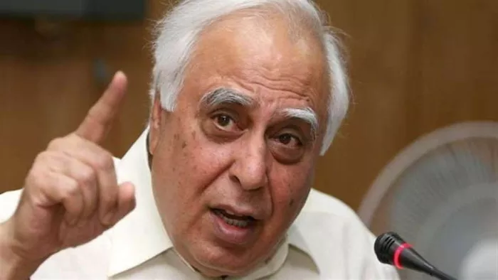 Kapil Sibal on Election result कपिल सिब्बल का सरकार पर निशाना।