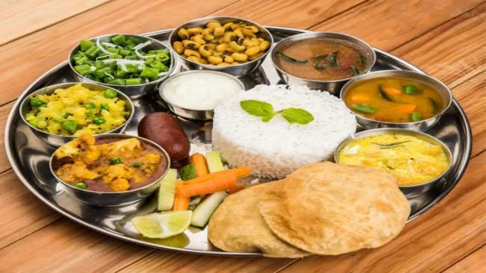 Rice Roti Rate: मई में फिर से महंगी हुई वेज थाली