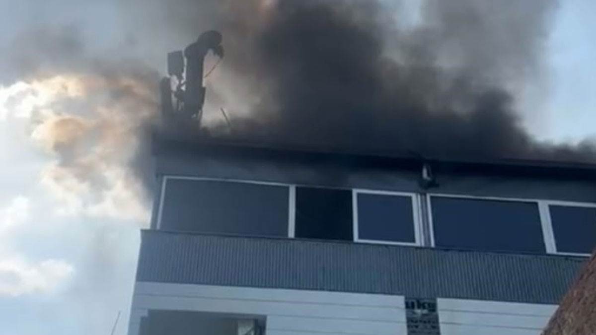 fire at hotel in dehradun city 10 rooms evacuated