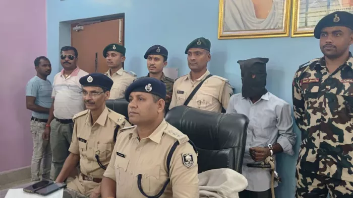 मुंगेर के तत्कालीन एसपी सहित पांच लोगों की हत्या मामले का आरोपी माओवादी गिरफ्तार