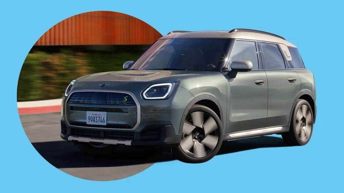 https://www.jagranimages.com/images/newimg/06062025/06_06_2025-mini_countryman_electric_jcw_pack_23957508.jpg