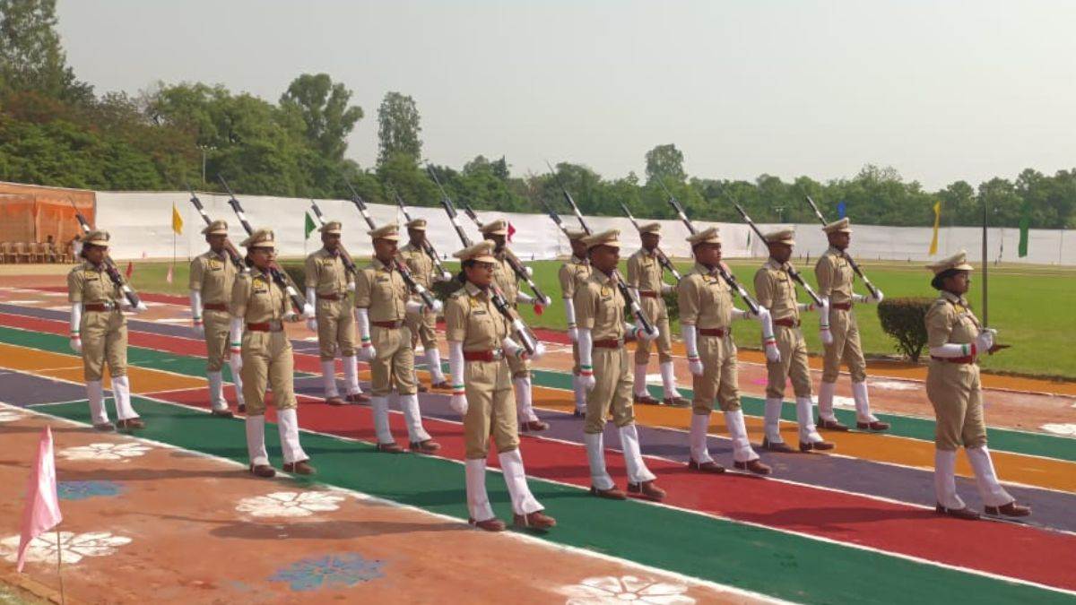 34 deputy sp join uttar pradesh police after passing out parade