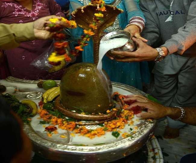 Sawan 2020, Lard Shiva Jalabhishek: How to perform Abhishek of Shiv Shankar at Home in Corona Pandemic