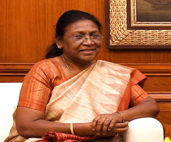 सबसे लंबी अवधि तक राज्यपाल रहीं द्रौपदी मुर्मू, आदिवासियों-बालिकाओं के  हितों को लेकर हमेशा दिखाई तत्परता - Draupadi Murmu Governor for Longest  Period in Jharkhand ...