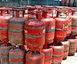 LPG News: एलपीजी सिलेंडर की कीमतों में बड़ा इजाफा। प्रतीकात्मक तस्वीर