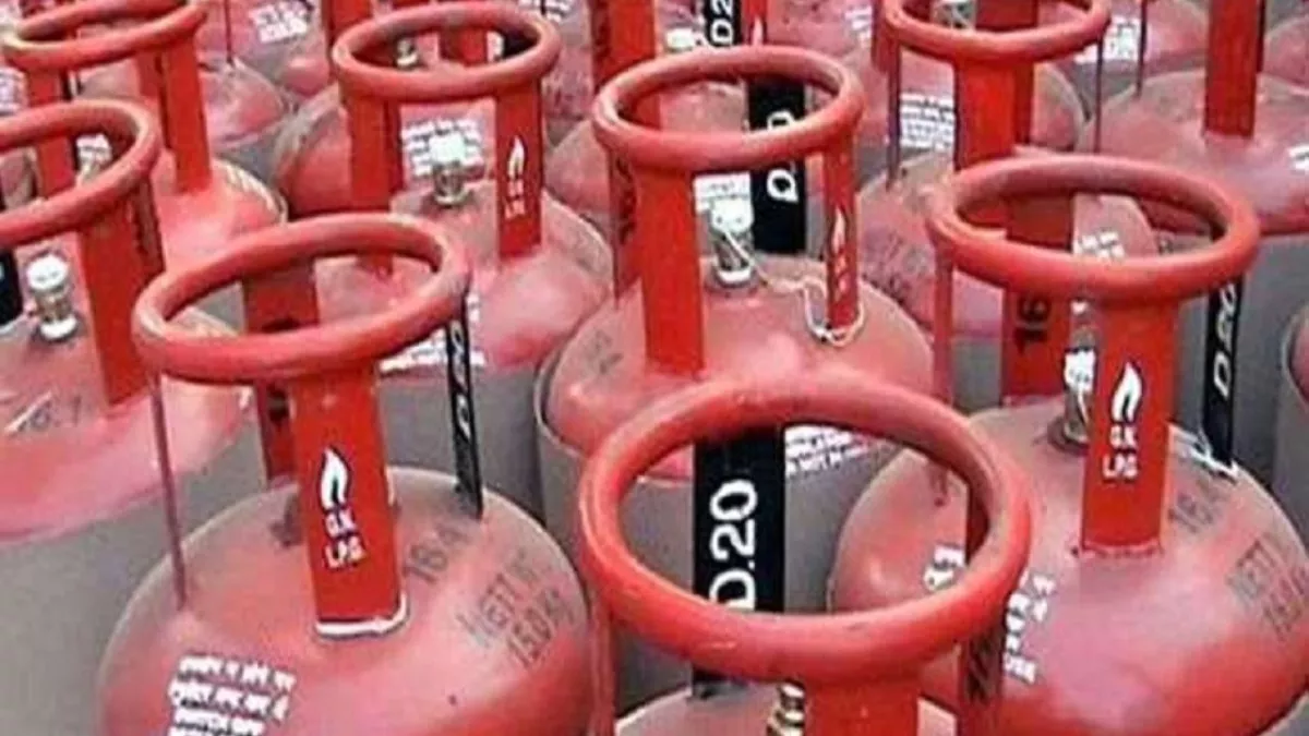 LPG Gas Price Hike: आम आदमी पर महंगाई की मार, लखनऊ में घरेलू गैस में 50 रूपये की बढ़ोतरी; देखें नया रेट