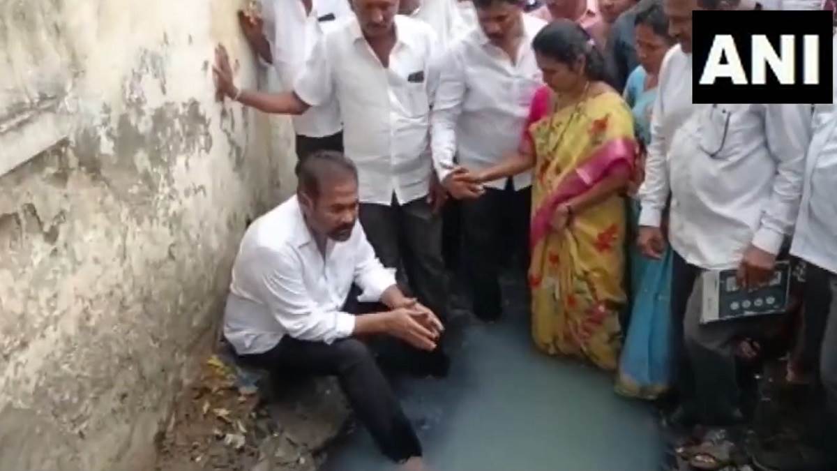 https://www.jagranimages.com/images/newimg/06072022/06_07_2022-mla_kotamreddy_sridhar_reddy_22866981.jpg