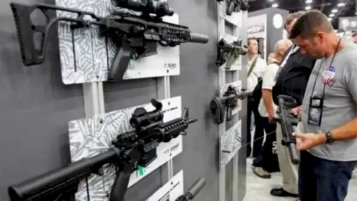 Gun Culture in America: आखिर अमेरिका में गन कल्‍चर को रोकने के लिए क्‍या है कानून? दुनिया में शस्‍त्रों का बड़ा सौदागर कौन?
