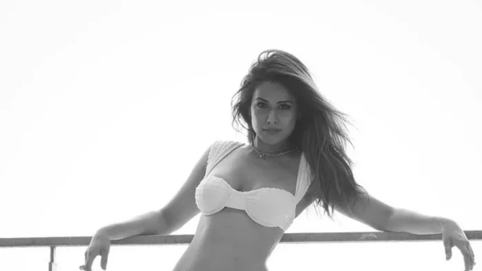 Naagin Actress Nia Sharma Wear Transparent Top Photos Goes Viral On Social Media