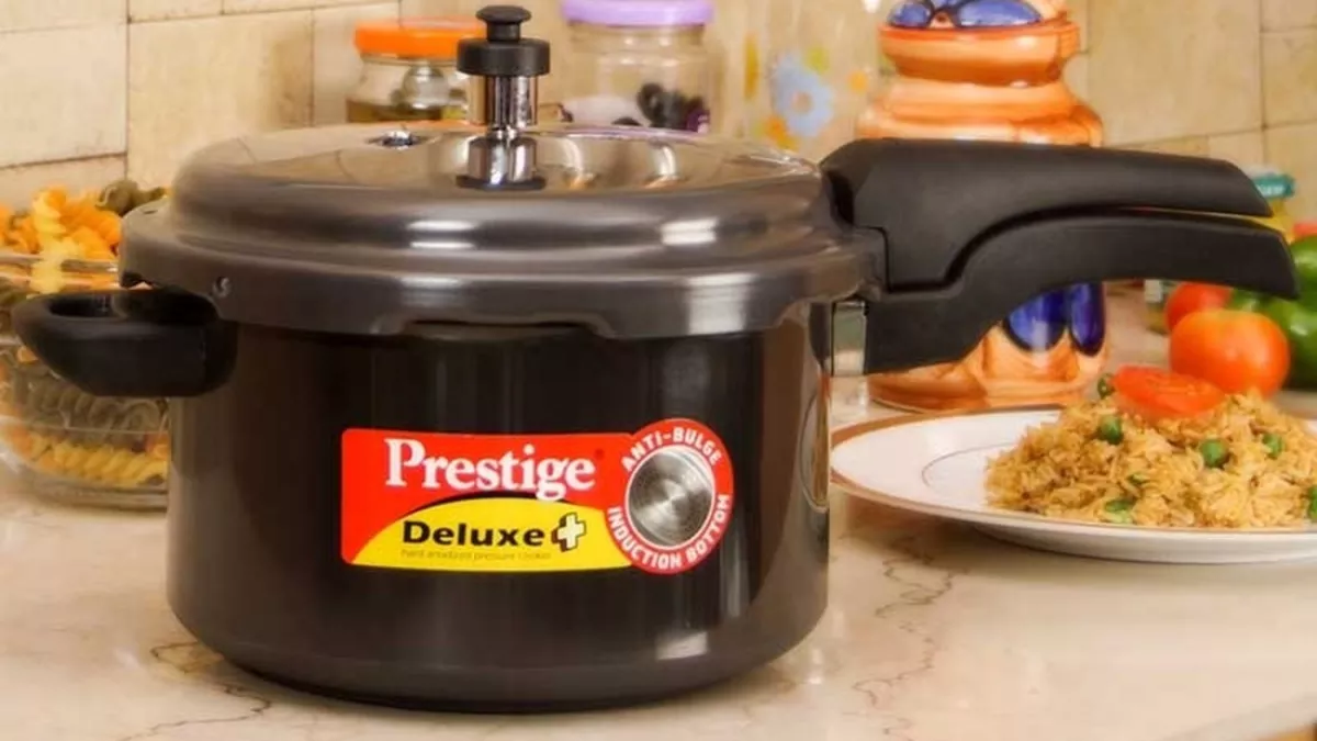 ₹3000 का Prestige Pressure Cooker मिलेगा सिर्फ ₹2000 की कीमत पर, Amazon Sale पर महिलाओं की टूट पड़ी भीड़